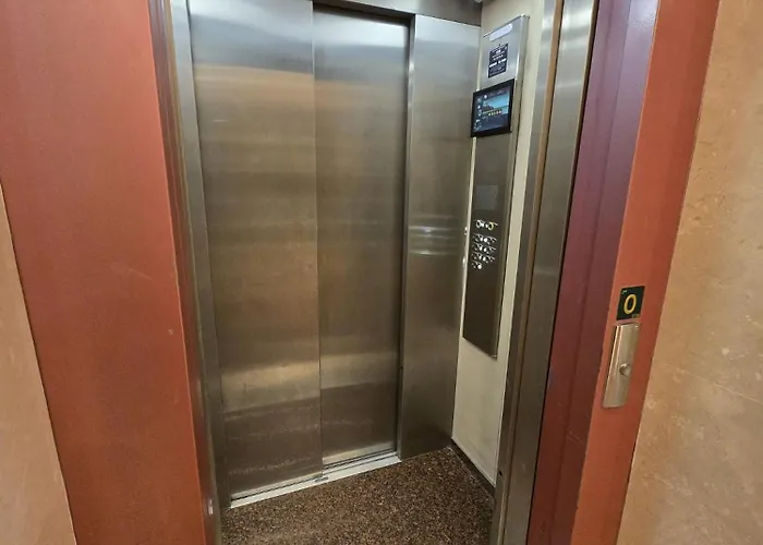 דירה El Neru Del Marques - Plaza Garaje Gratuita - Vut5160as גיחון